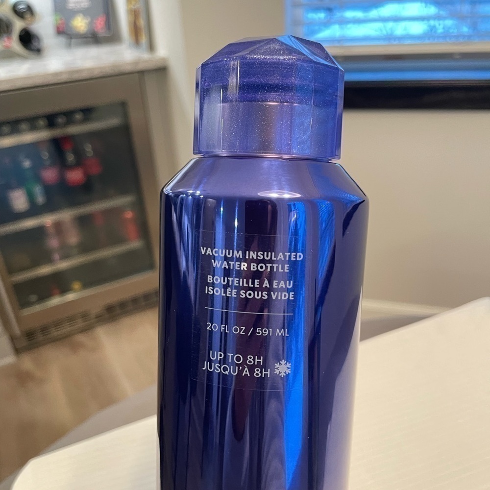Starbucks 2023 Silver & Glacier Blue Gradient Jewel Lid SS Bottle Tumbler. NWT! - Picture 3 of 7